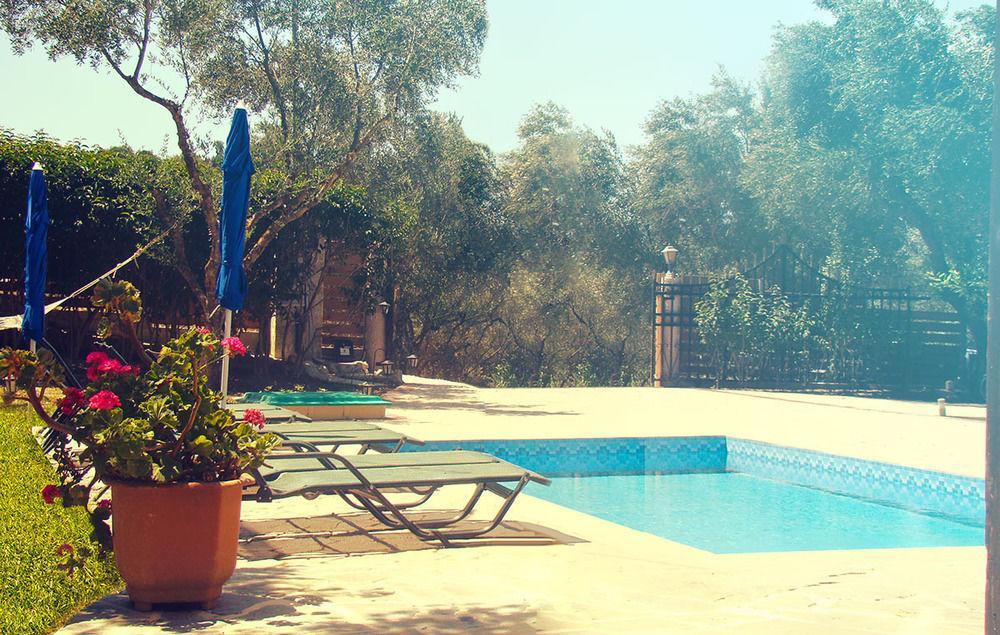 Planos Villa Exterior photo